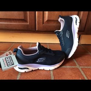 Skechers work sneakers